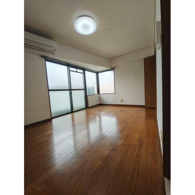 拡大写真:西宮市上甲子園1丁目 2階209の居室・リビング