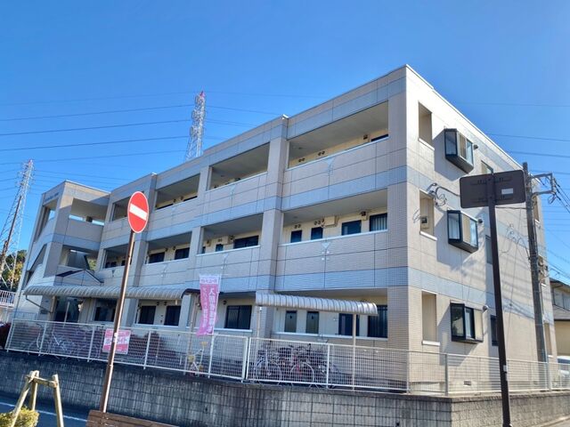 拡大写真：ガーデンプレイスめいわ 2階00201の外観写真（昼）