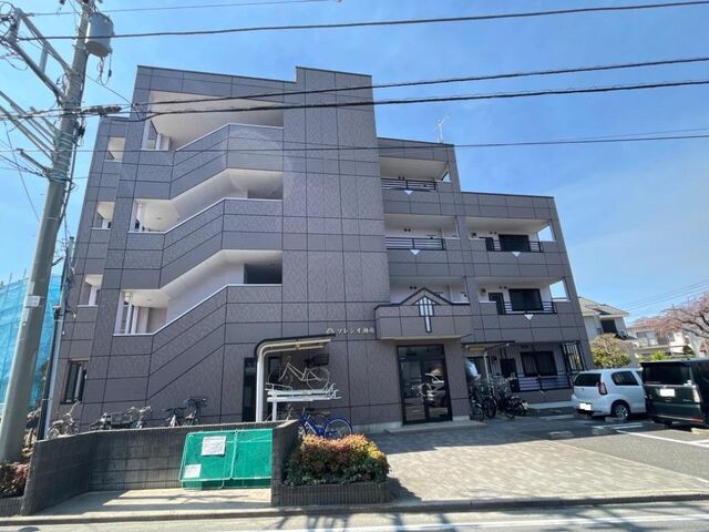 拡大写真:ソレジオ湘南 3階302の外観写真(昼)