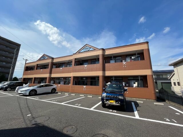拡大写真:セジュール川部 2階205の外観写真(昼)