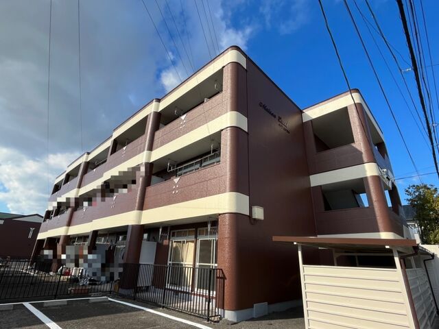 拡大写真:メゾンエクセル 3階301の外観写真(昼)