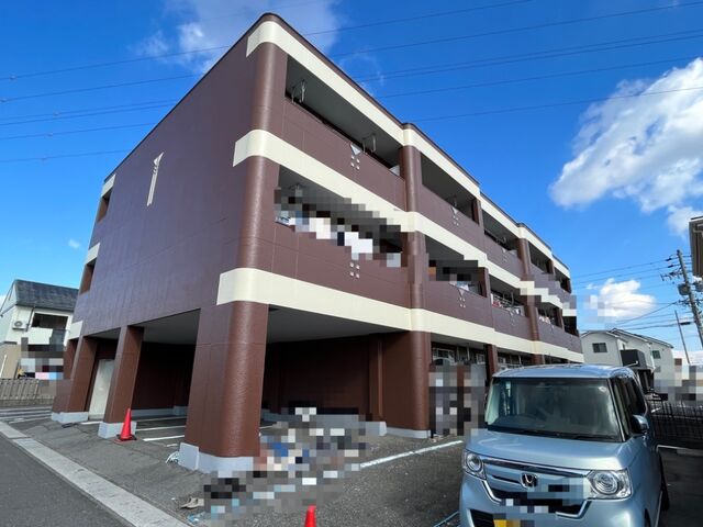 拡大写真:メゾンエクセル 3階301の外観写真(昼)