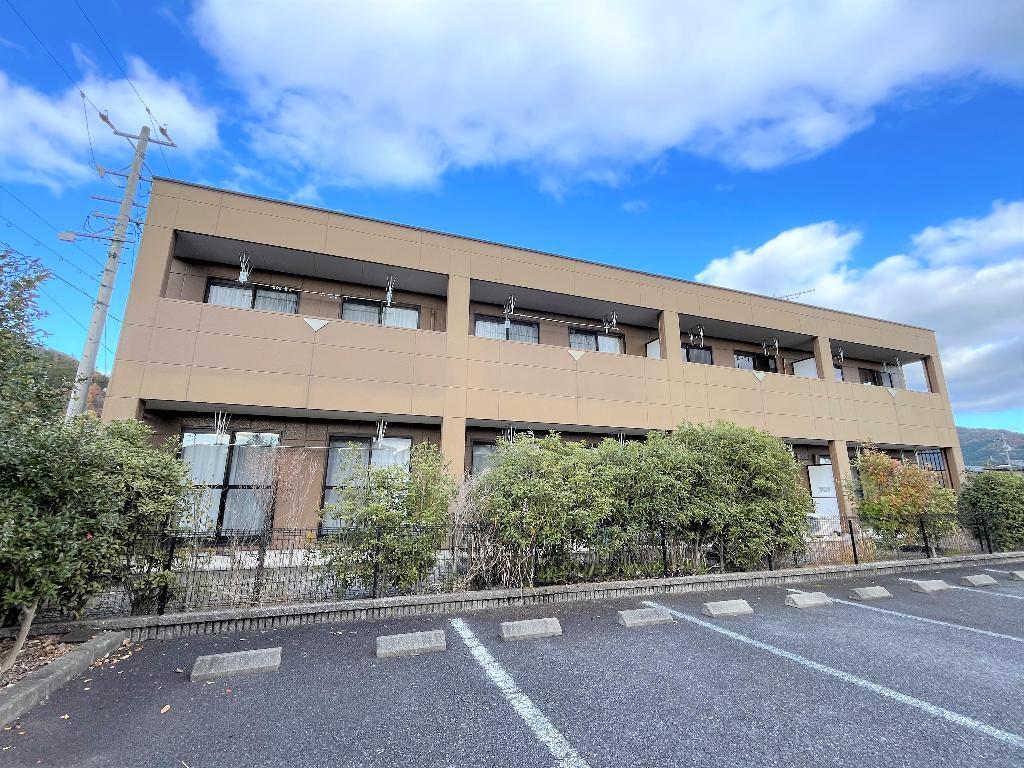 写真:アップルハウスの外観