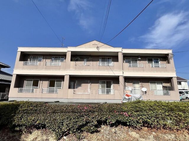 ハイツ新都田の外観