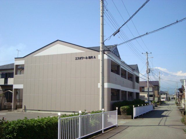 拡大写真:エスポワール駿河A 1階00101の外観写真(昼)