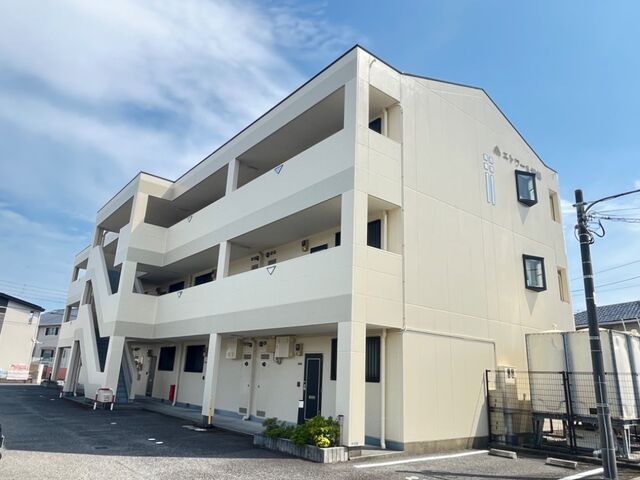 拡大写真:エトワール横割 3階306の外観写真(昼)