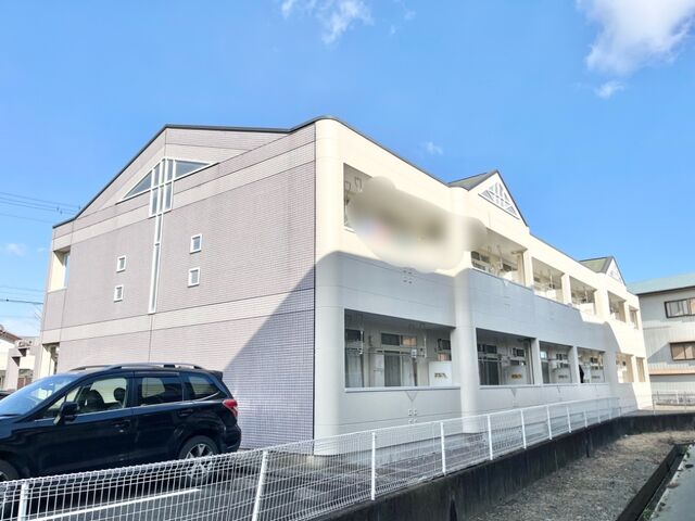拡大写真:グランシャリオ 2階00206の外観写真(昼)