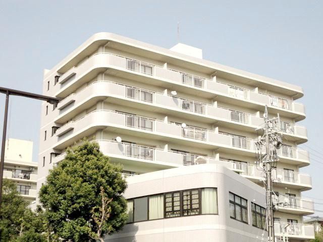 写真:名古屋市昭和区山手通2丁目の外観