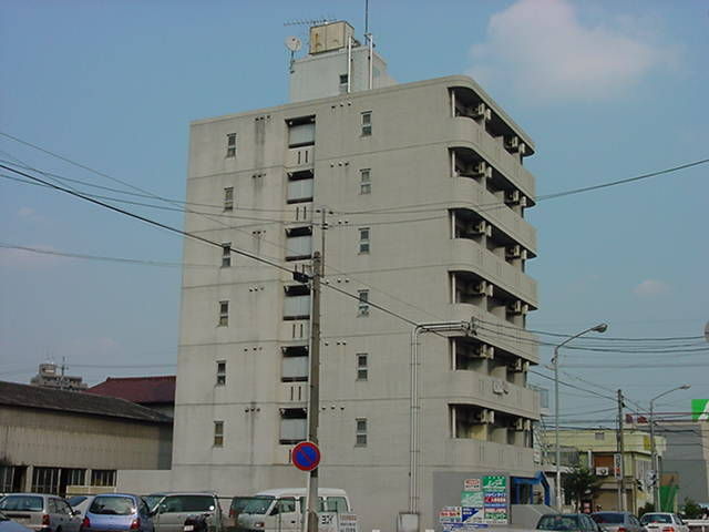 メトロM24の外観