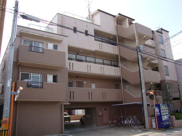 ヒルズ池場の外観