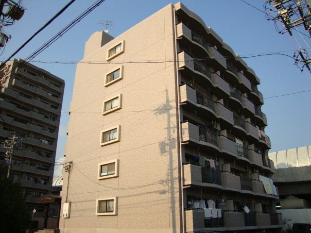 拡大写真:リバーパーク植田東 2階203の外観写真(昼)