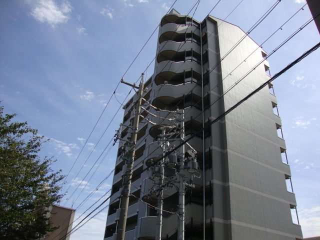 拡大写真:びい6植田 6階701の外観写真(昼)