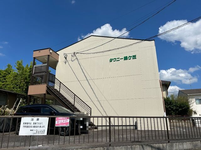 拡大写真:タウニー緑ケ丘 2階202の外観写真(昼)