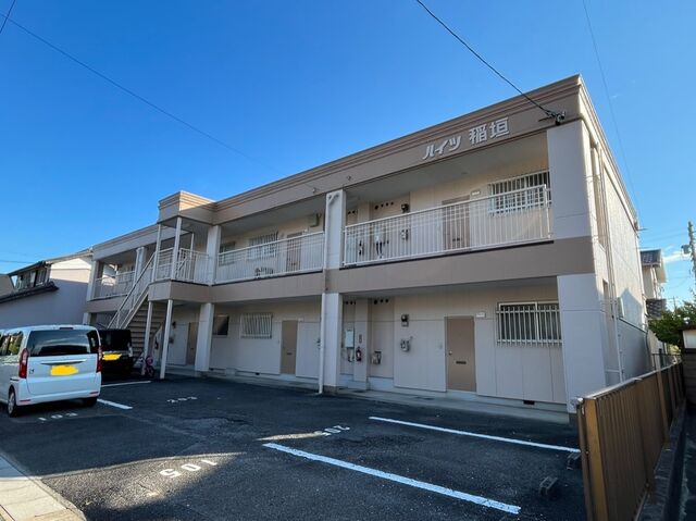 ハイツ稲垣の外観