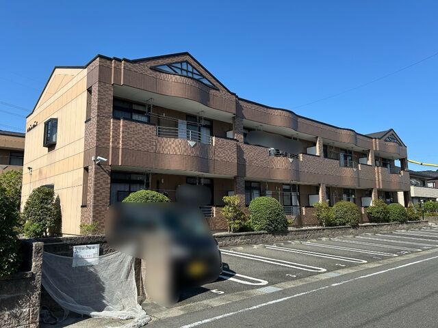 写真：サンタプレイスⅡの外観