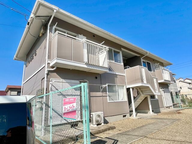 拡大写真：ハイツ後藤Ｂ 1階102の外観写真（昼）