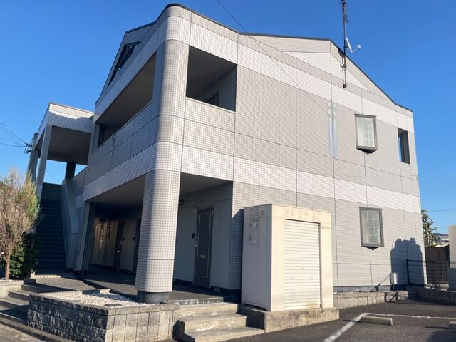 拡大写真:エスポア・タカスギ 1階105の外観写真(昼)