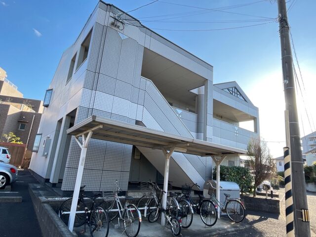 拡大写真:エスポア・タカスギ 1階105の外観写真(昼)