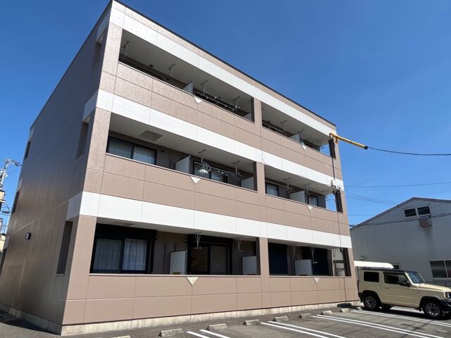 ポラリスの外観