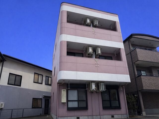 写真:コリカールアルベの外観