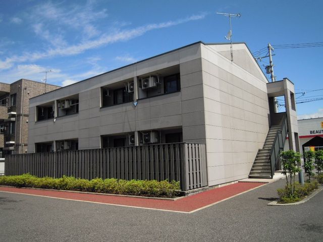 拡大写真:プチソレイユ 2階203の外観写真(昼)