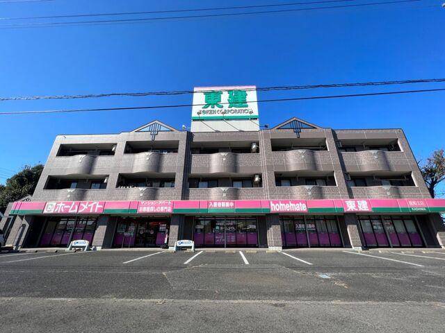 拡大写真：スカイヴァレィ 2階205の外観写真（昼）