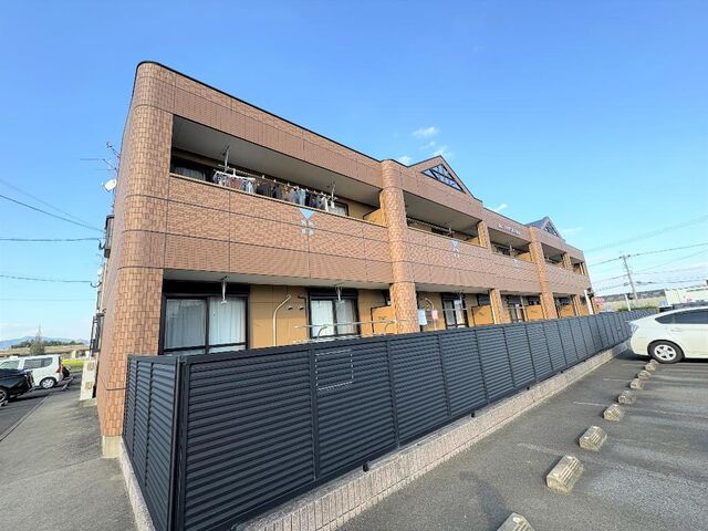 CENTURY椿Aの外観