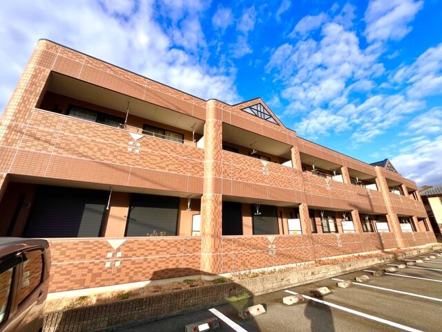 拡大写真:プランドールソフィア 1階102の外観写真(昼)