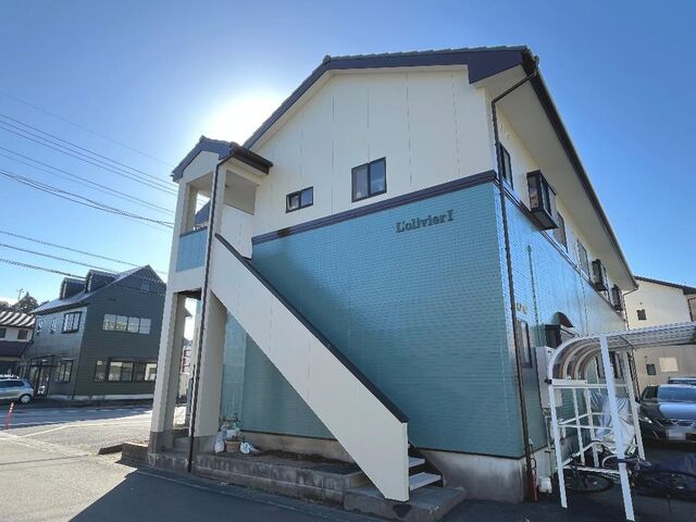 拡大写真:ロリヴィエⅠ 2階201の外観写真(昼)