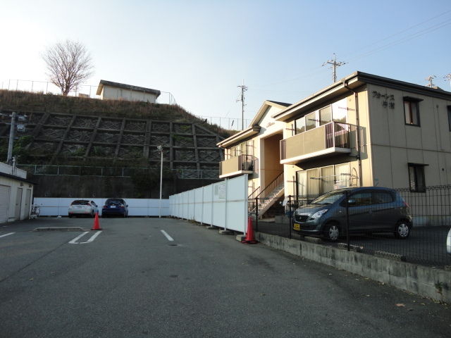 拡大写真:フォーレス中村 1階101の外観写真(昼)