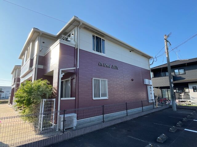 拡大写真:クレスト ヒルズ 1階102の外観写真(昼)