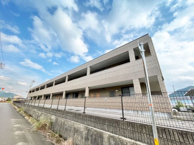 エスタシオン 1階101 - 東建コーポレーション 高知支店/ホームメイト