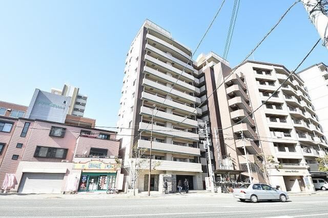 プライムアーバン博多東の外観