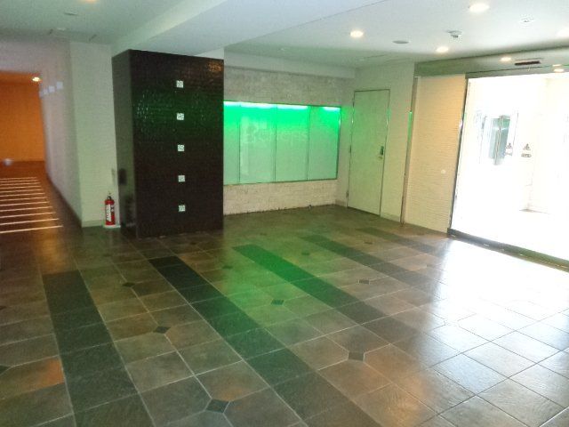拡大写真:プライムアーバン博多東 11階1102の外観写真(昼)