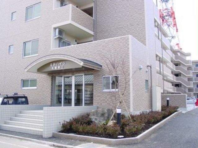 高砂ハイツ高崎東口の外観