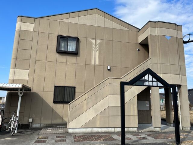 拡大写真:LION Hikari 2階203の外観写真(昼)