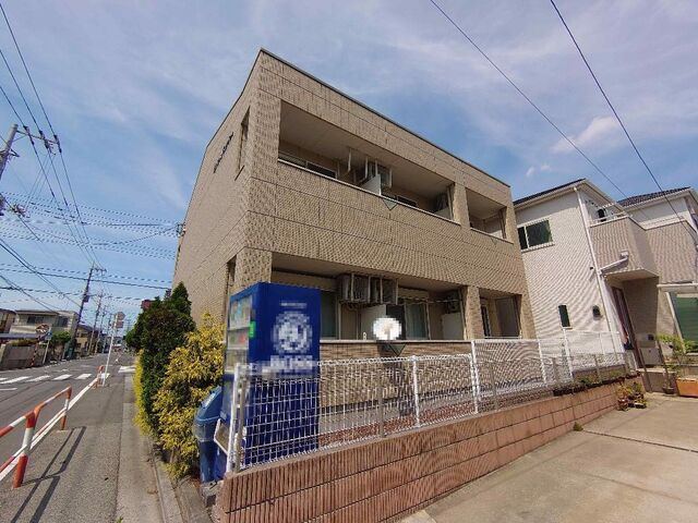 拡大写真:SunGarden -サンガーデン- 1階102の外観写真(昼)