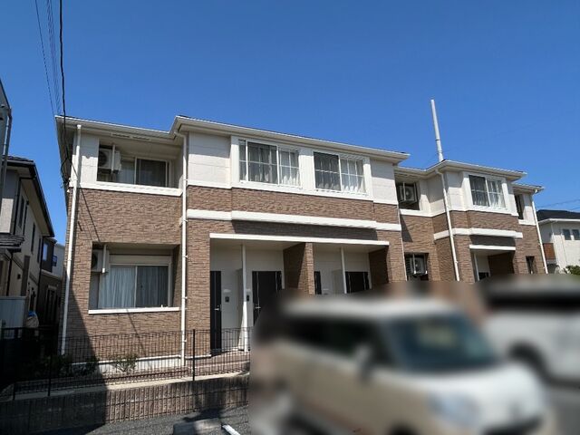 拡大写真:シャインビュー 2階203の外観写真(昼)