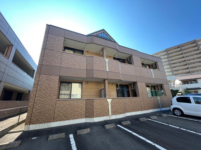 サンコート東原の外観