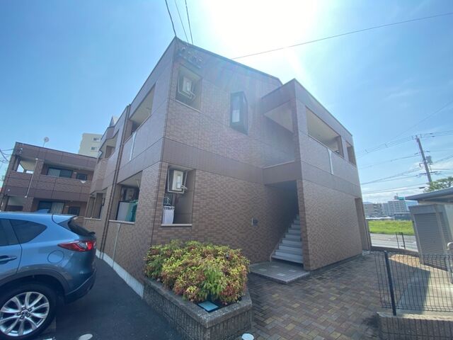 拡大写真:サンコート東原 2階203の外観写真(昼)