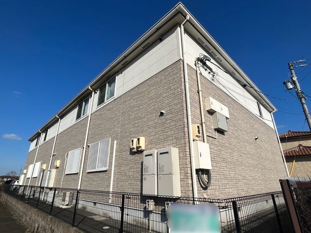 拡大写真:マシェリ 2階205の外観写真(昼)