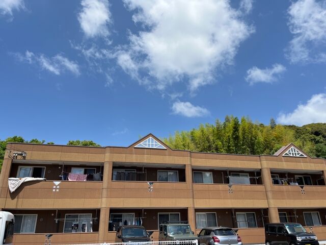 拡大写真:ポラリス 1階102の外観写真(昼)