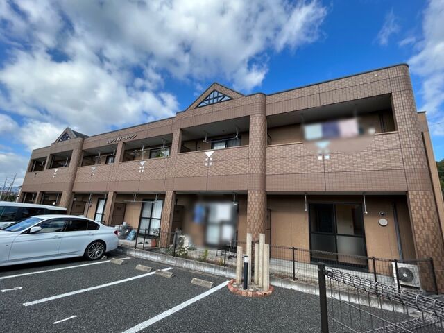 クレストールアンの外観
