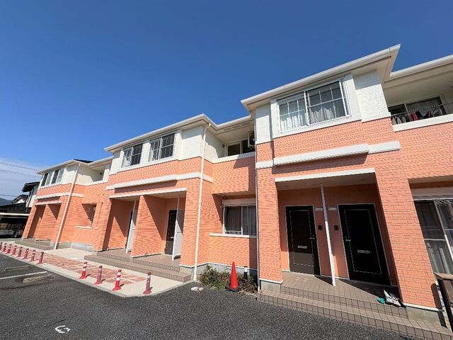 拡大写真:HOPE HOUSE 2階205の外観写真(昼)
