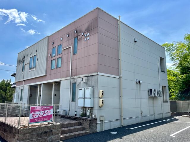 拡大写真：コンフォール池上 1階101の外観写真（昼）