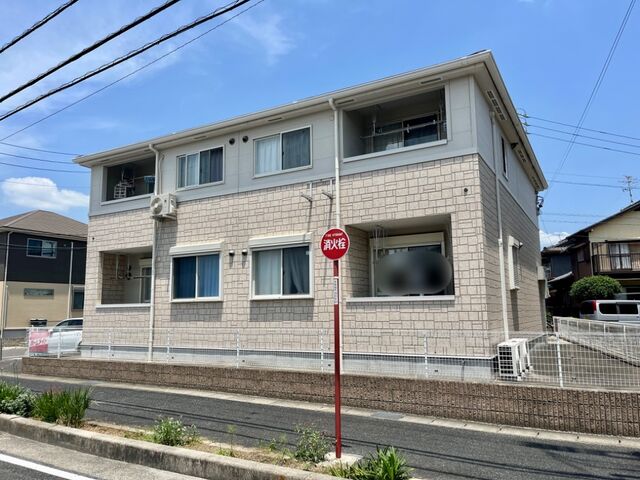 拡大写真:クラルテ アサヒ 2階202の外観写真(昼)