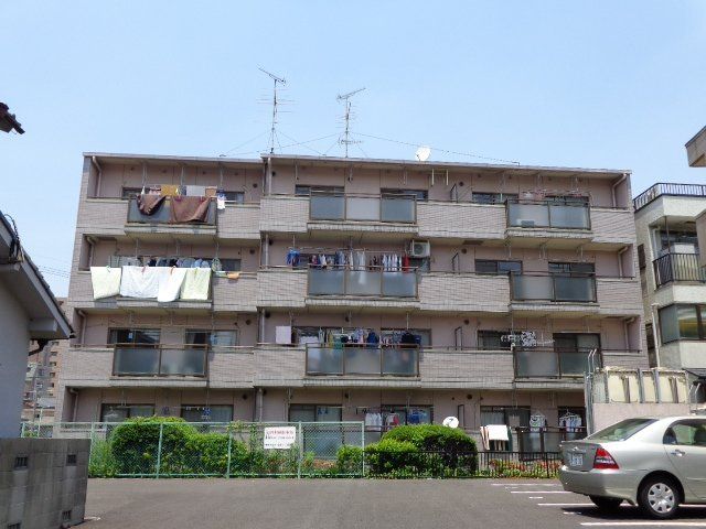 拡大写真:エクセル田幡 4階401の外観写真(昼)