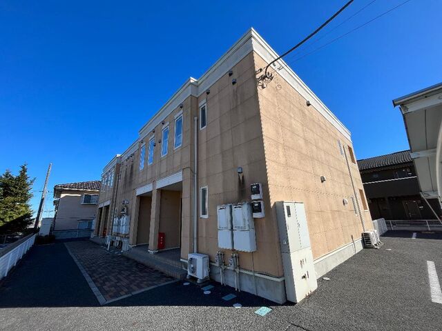 サンパレスの外観