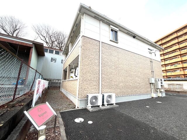 拡大写真:アンジュエ 1階101の外観写真(昼)
