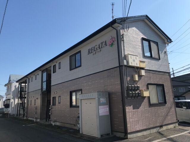 拡大写真:レガッタ 1階102の外観写真(昼)
